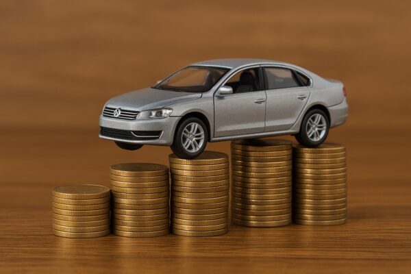 10 Smart Ways to Save on Car Insurance Without Cutting Coverage
